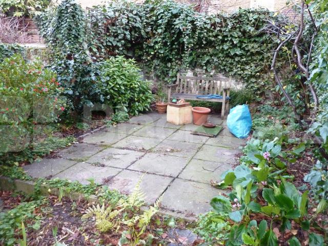 			NEW INSTRUCTION!, 3 Bedroom, 1 bath, 1 reception House			 Grafton Road, KENTISH TOWN